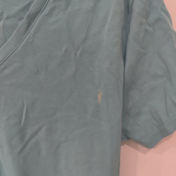 DEFECT Kirkland Signature Ladies Cotton V-Neck T-Shirt Green Size 2XL $25 3A008 - Picture 3 of 3